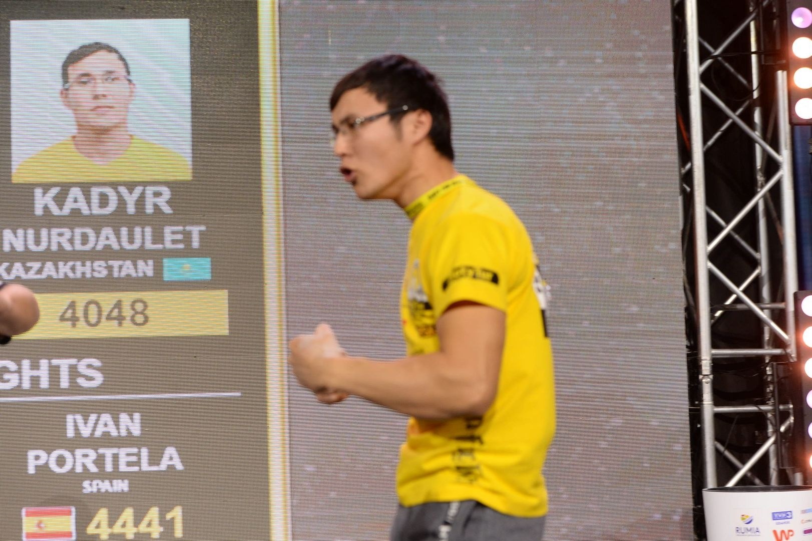 Zloty Tur 2017 Right Hand Eliminations