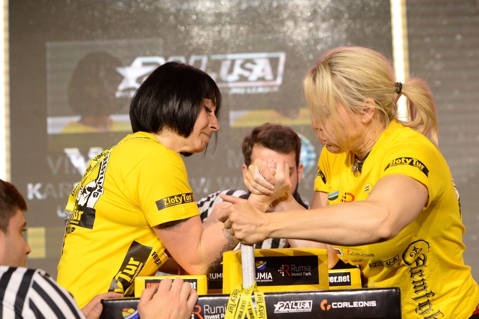 Zloty Tur 2017 Right Hand Eliminations