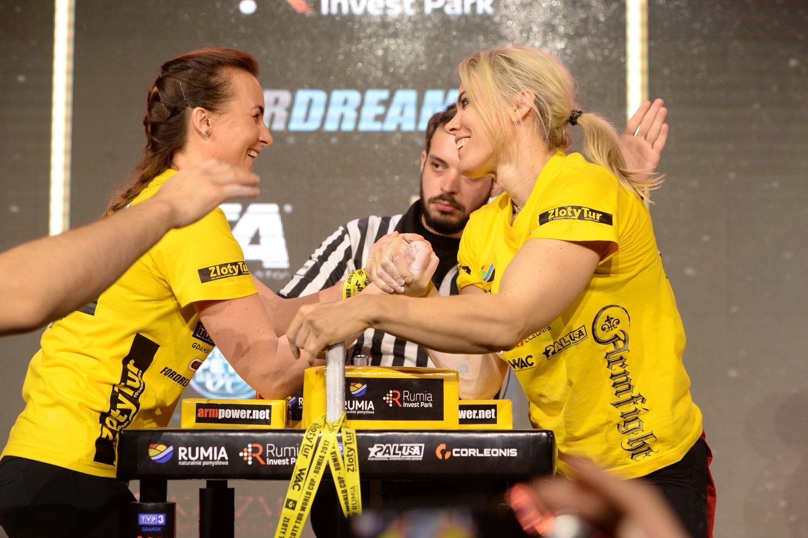 Zloty Tur 2017 Right Hand Eliminations