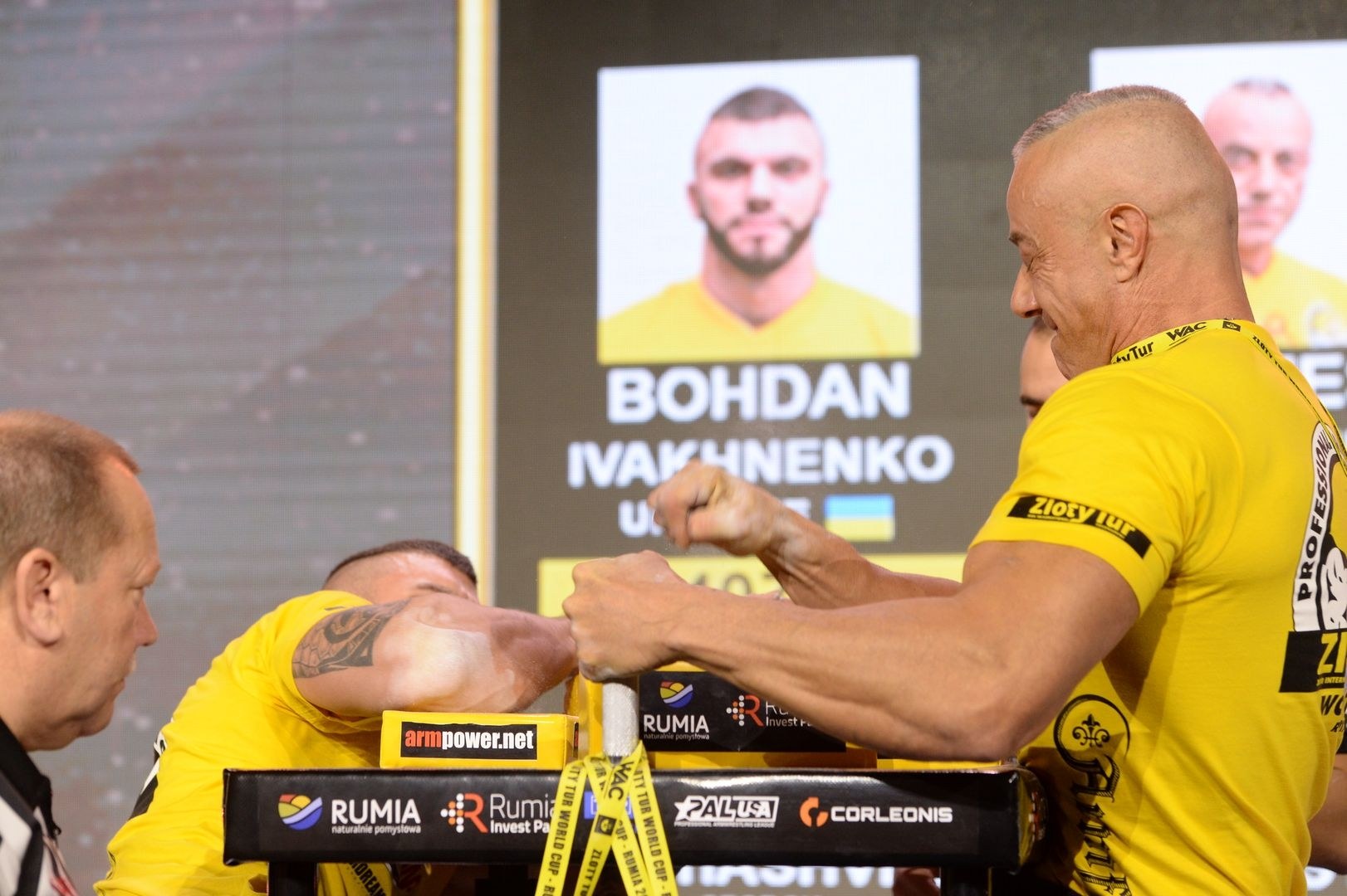 Zloty Tur 2017 Right Hand Eliminations