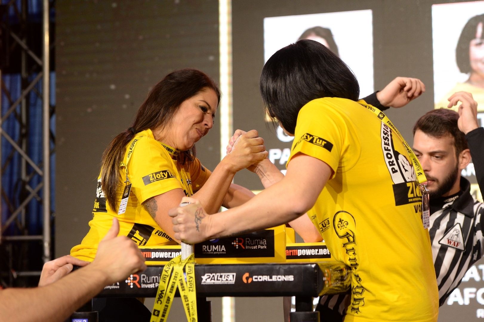 Zloty Tur 2017 Right Hand Eliminations