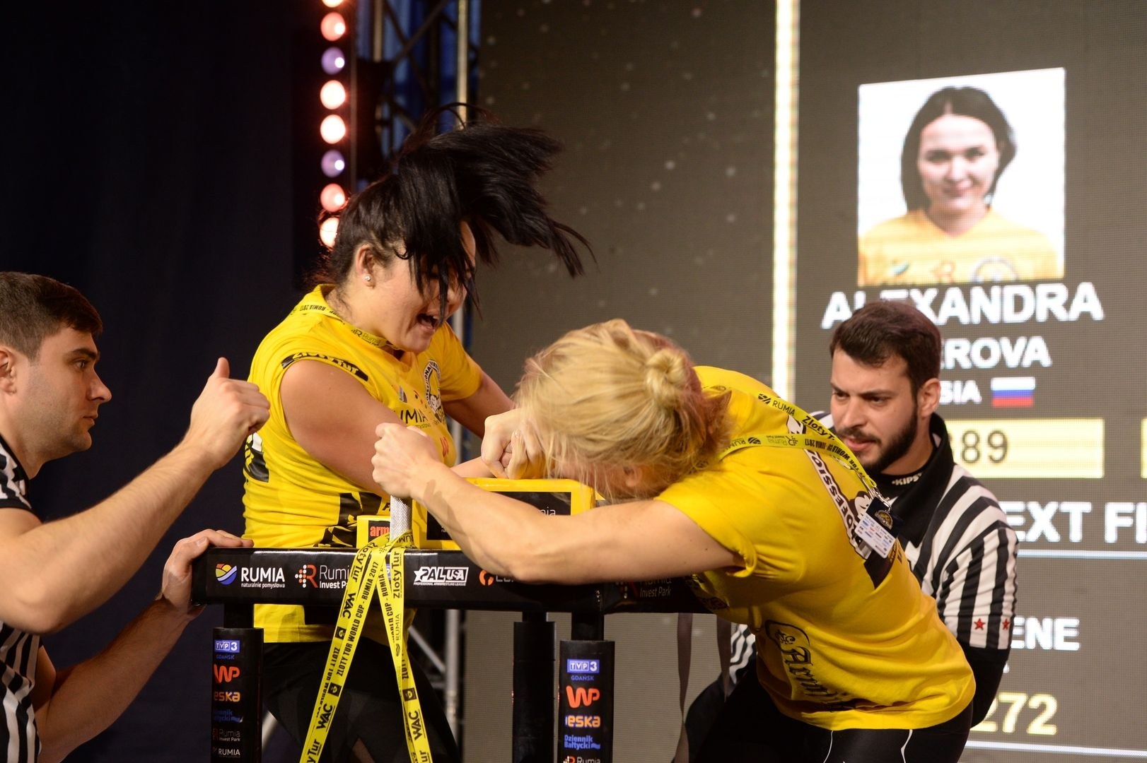 Zloty Tur 2017 Right Hand Eliminations