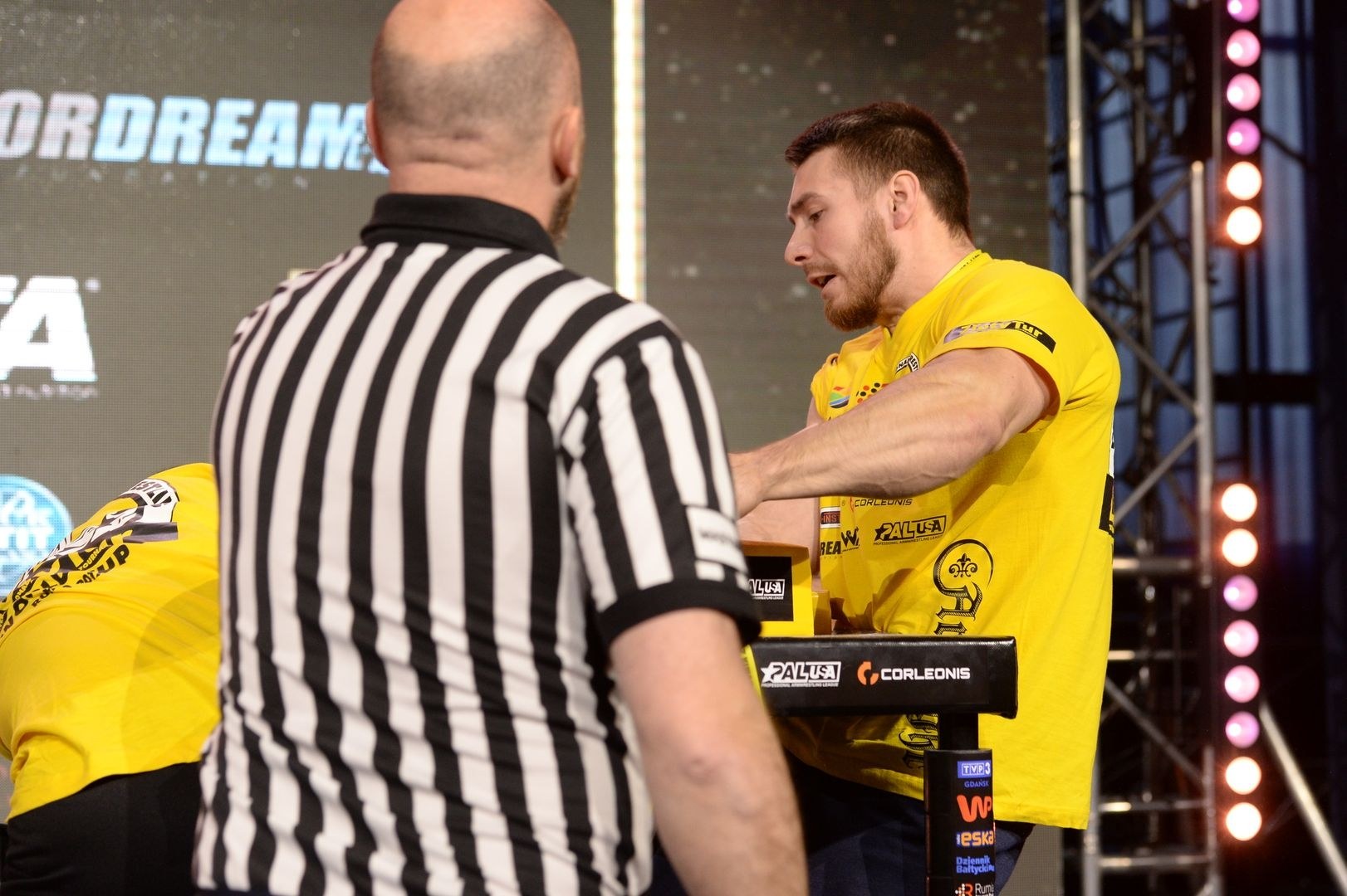 Zloty Tur 2017 Right Hand Eliminations