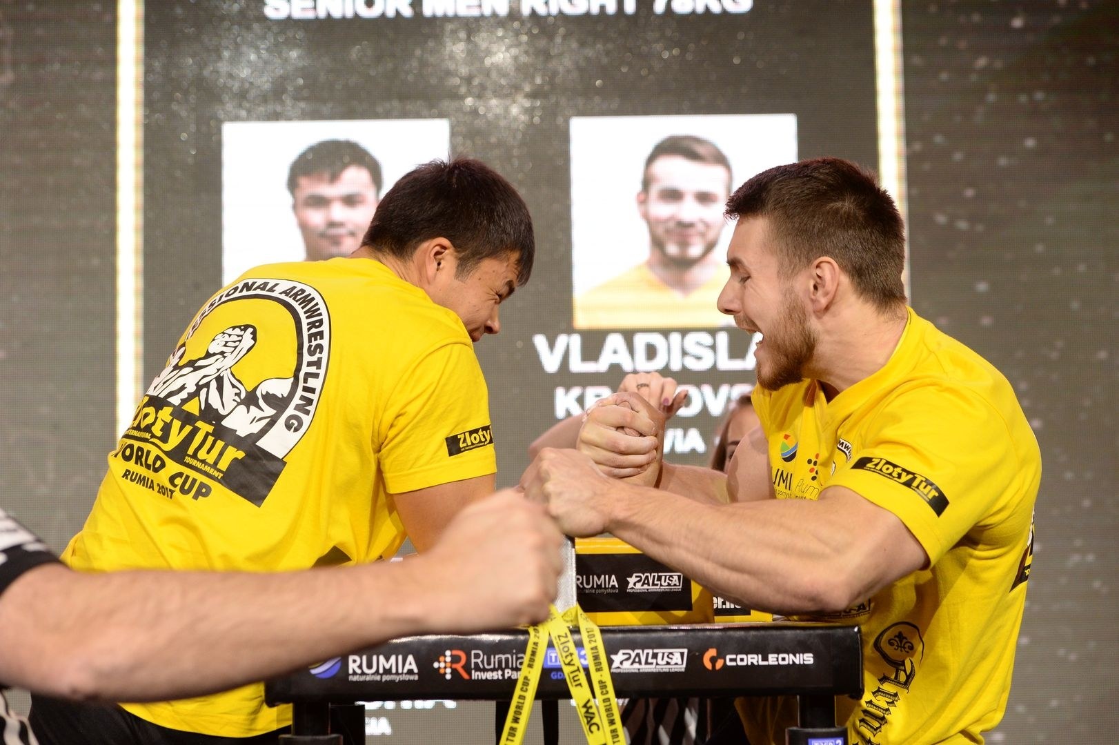 Zloty Tur 2017 Right Hand Eliminations