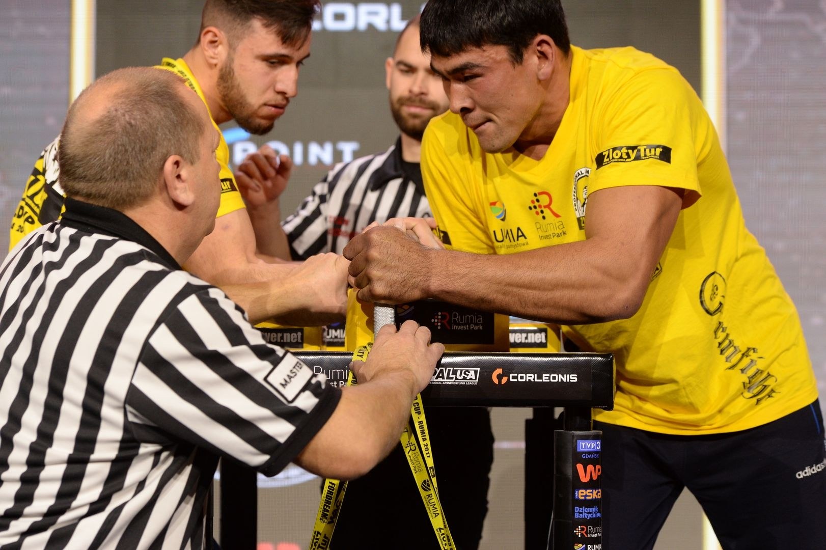 Zloty Tur 2017 Right Hand Eliminations