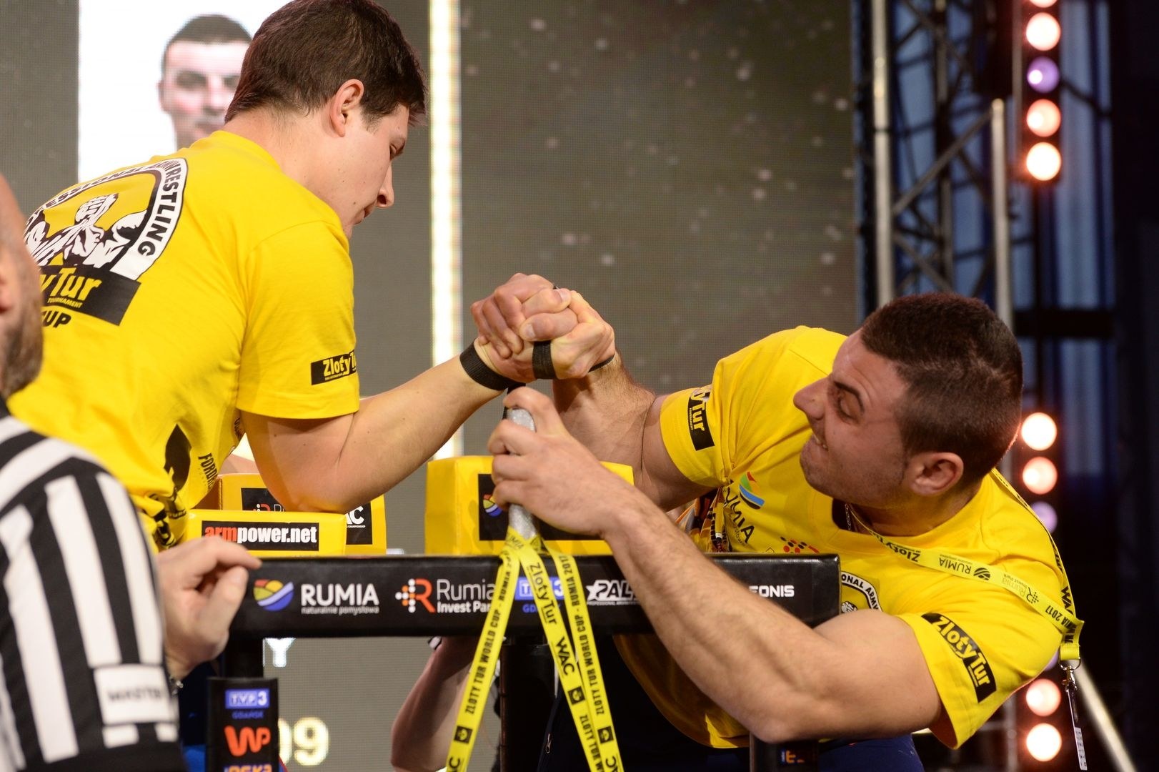 Zloty Tur 2017 Right Hand Eliminations