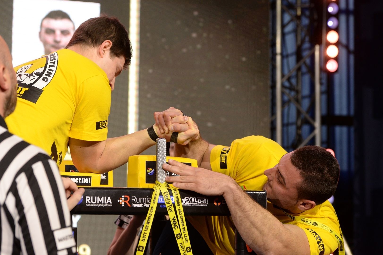 Zloty Tur 2017 Right Hand Eliminations