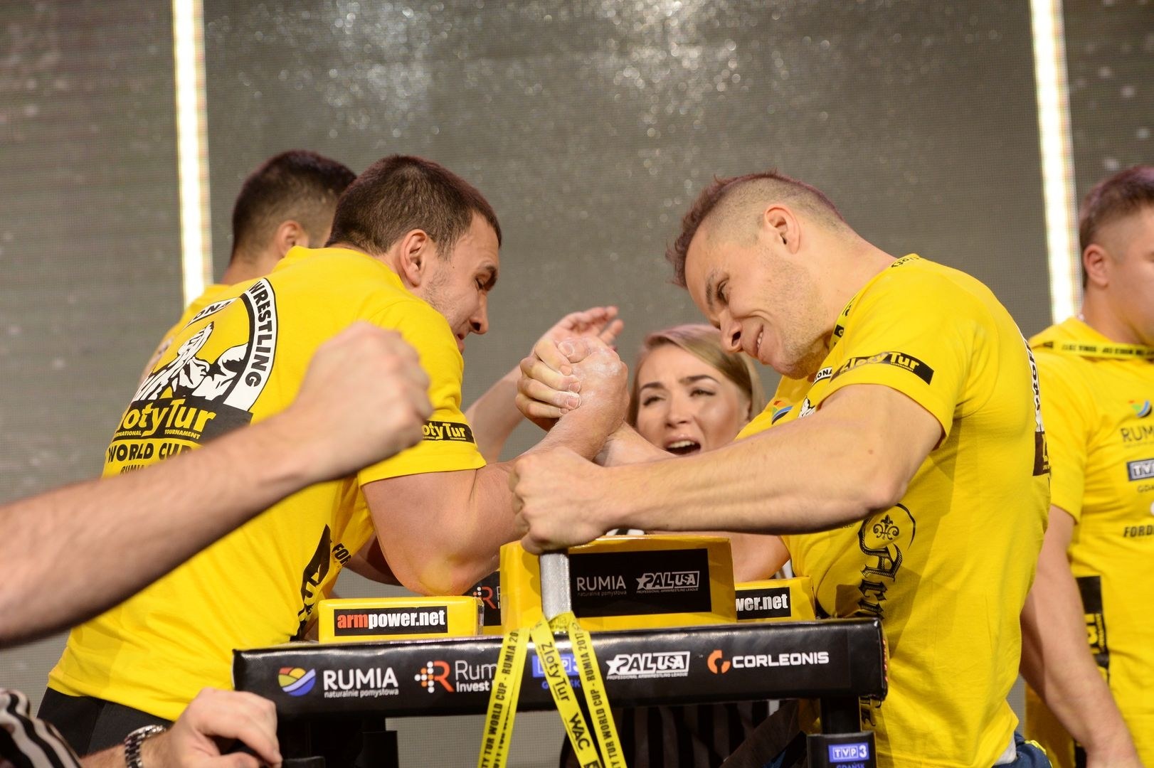 Zloty Tur 2017 Right Hand Eliminations