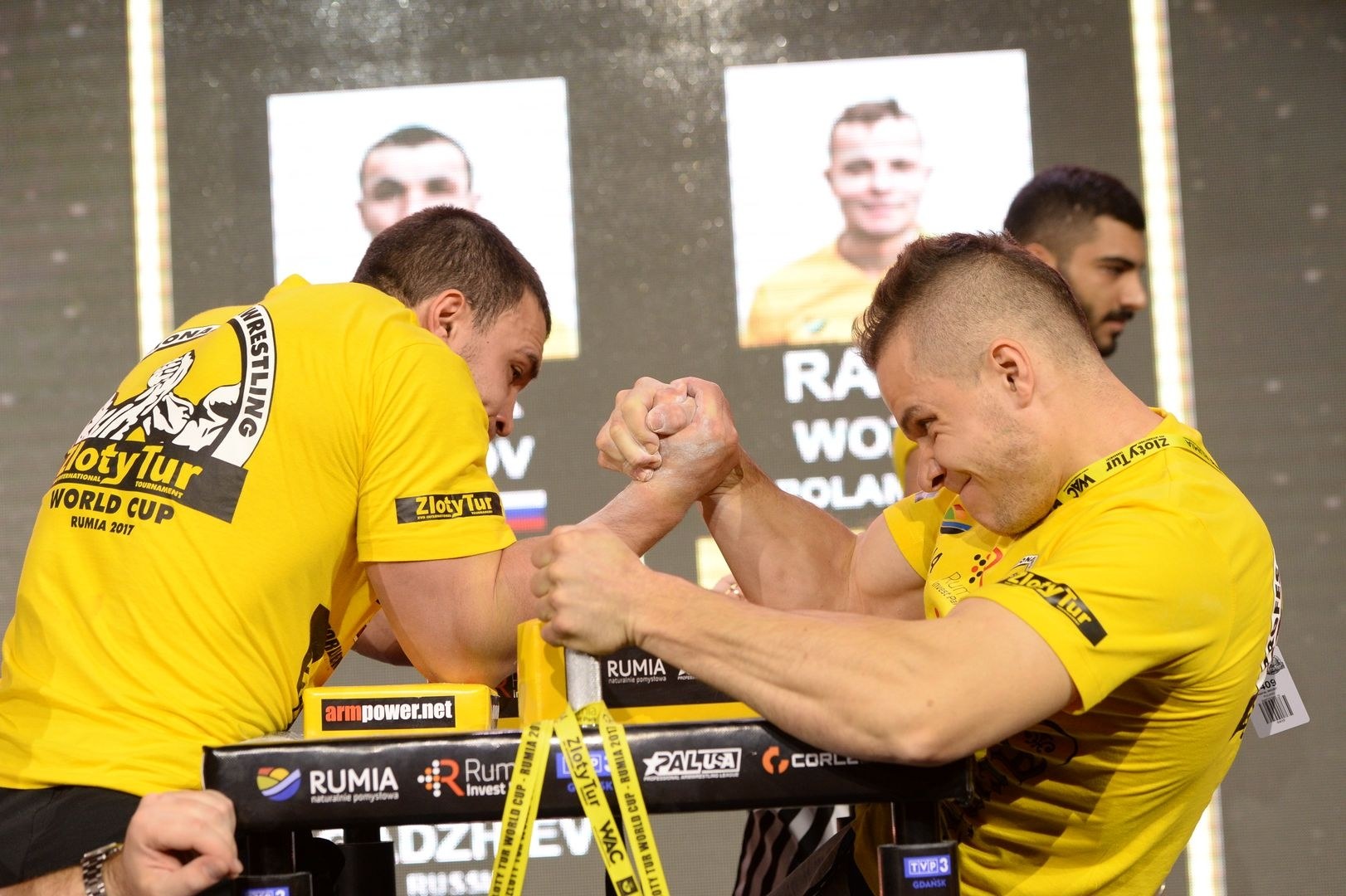 Zloty Tur 2017 Right Hand Eliminations