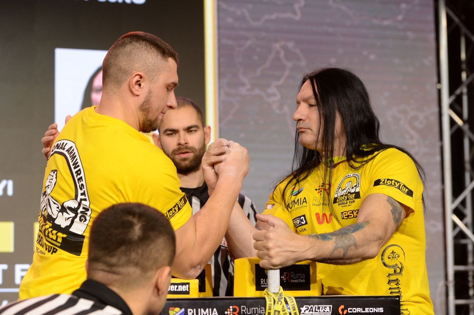 Zloty Tur 2017 Right Hand Eliminations