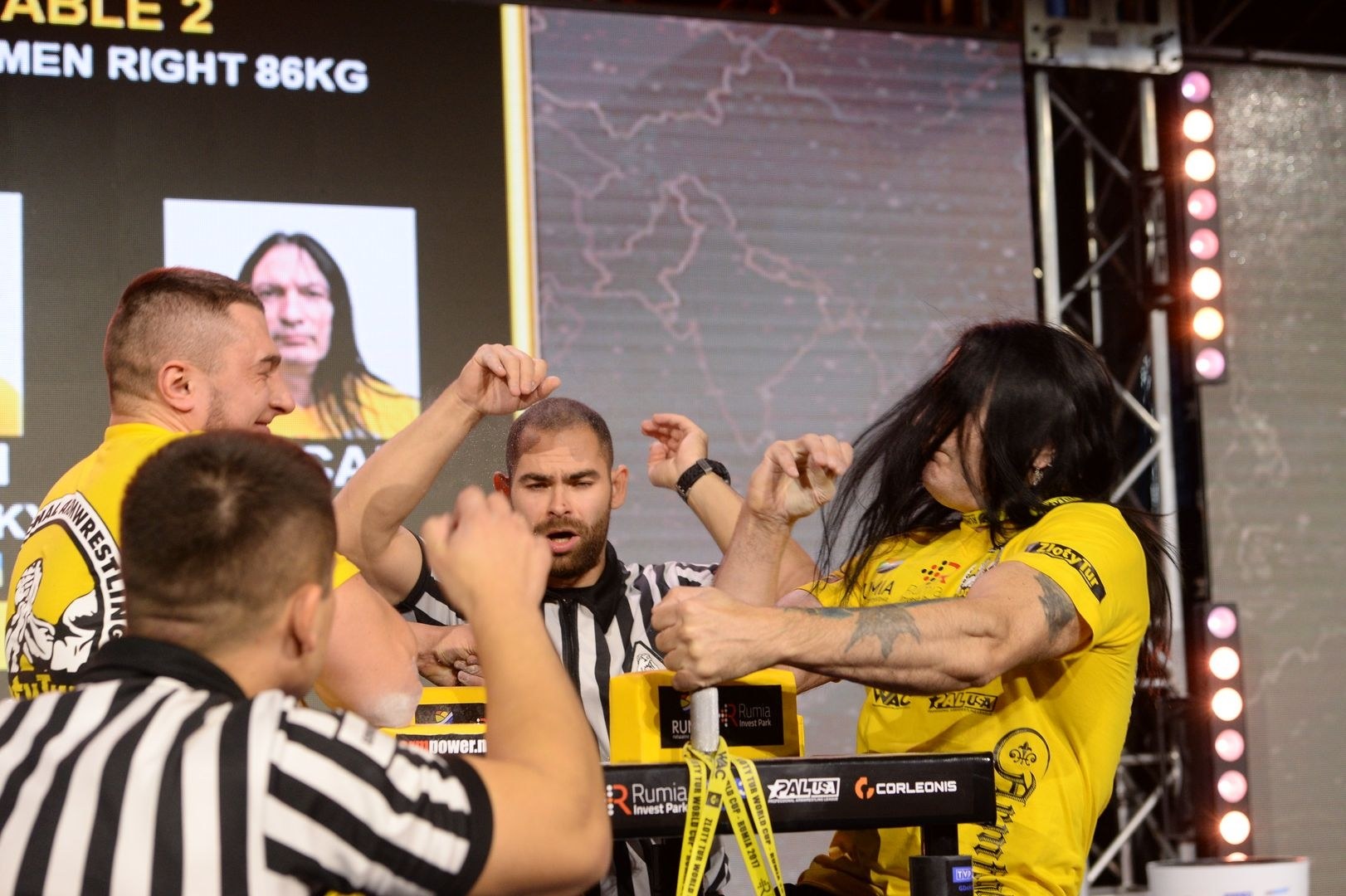 Zloty Tur 2017 Right Hand Eliminations