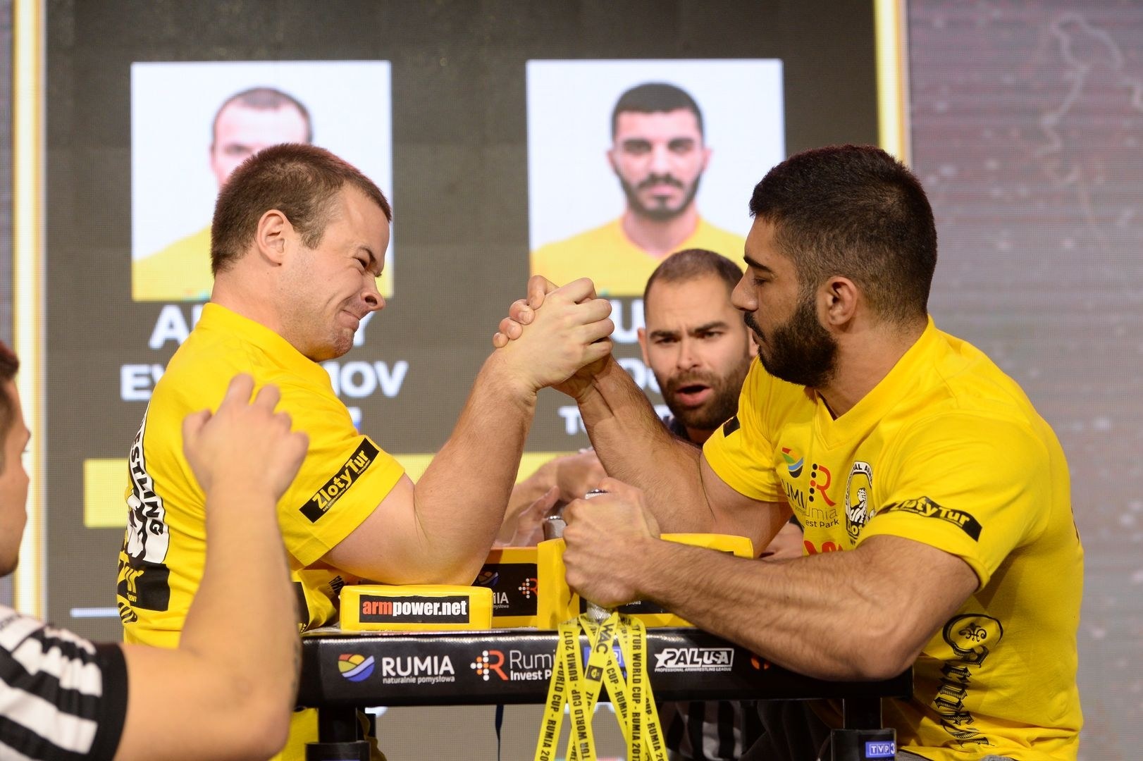 Zloty Tur 2017 Right Hand Eliminations