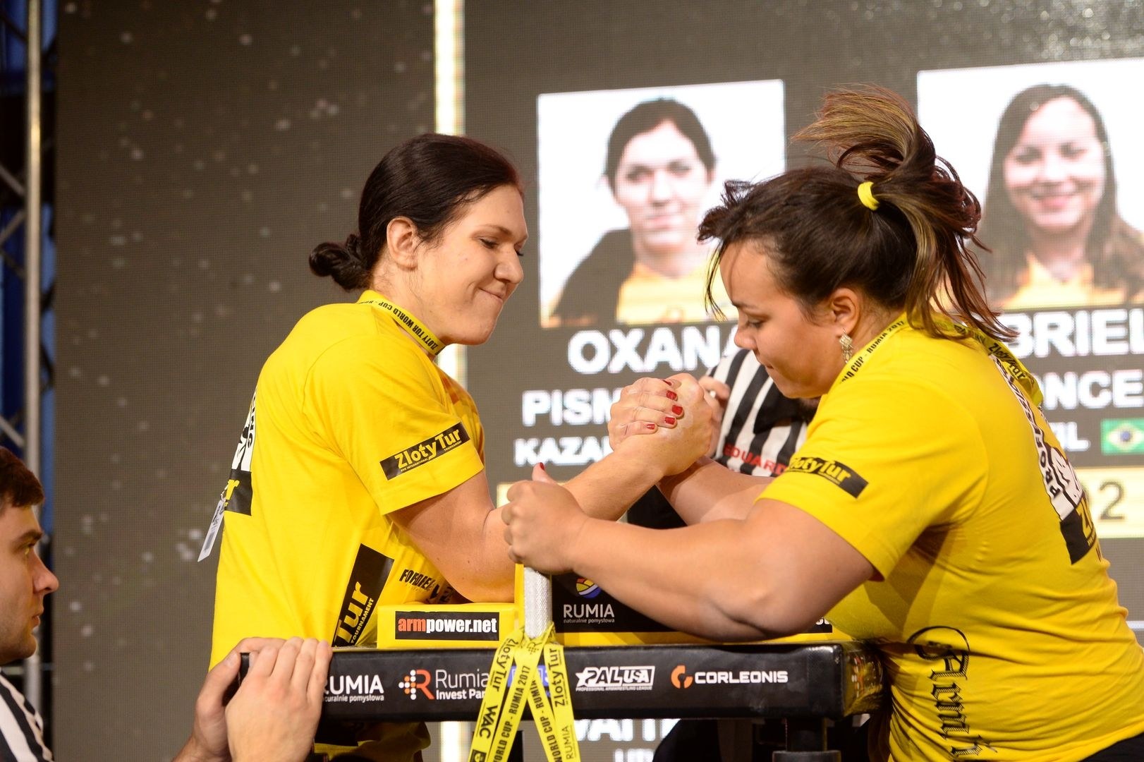 Zloty Tur 2017 Right Hand Eliminations