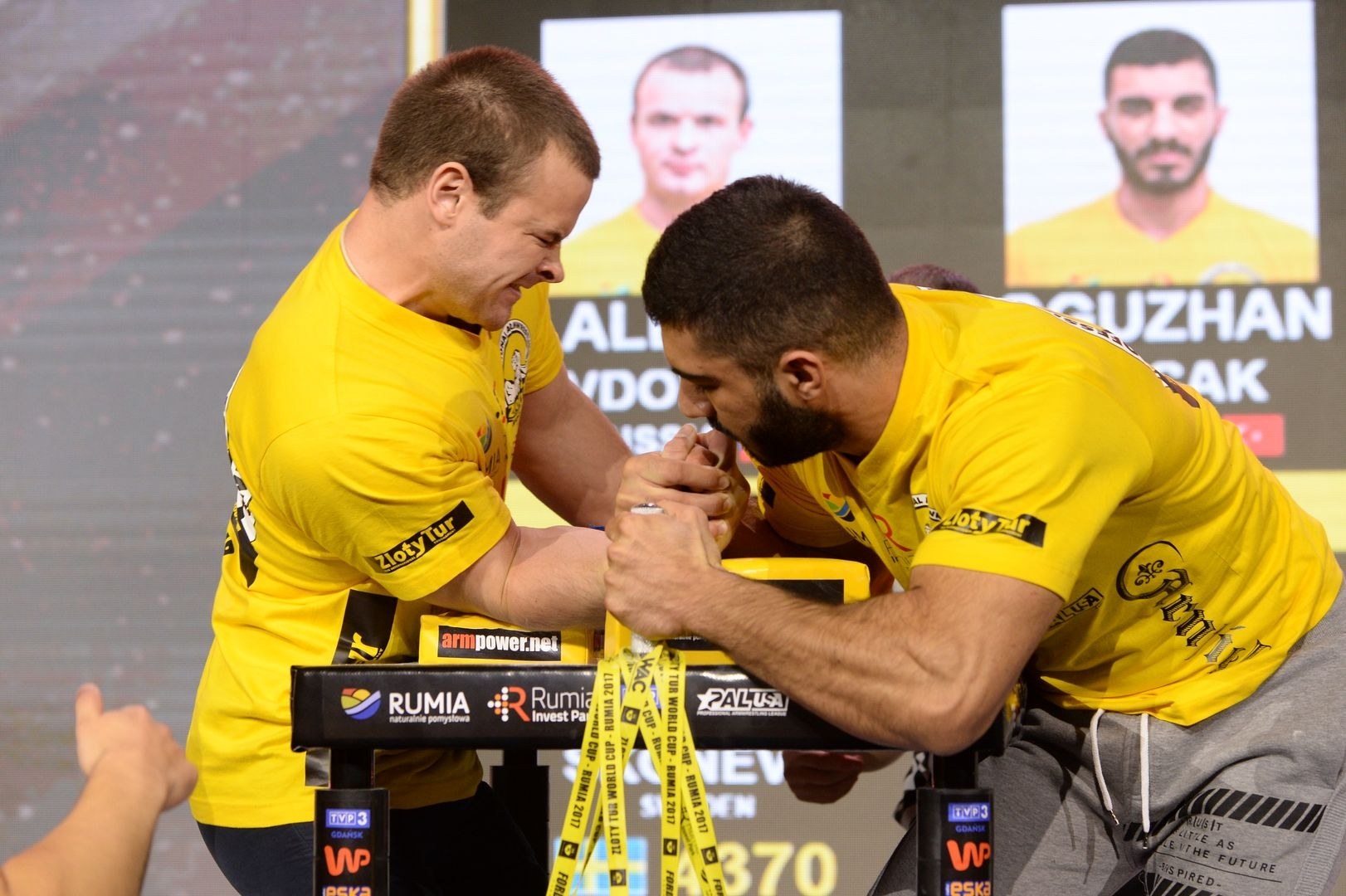 Zloty Tur 2017 Right Hand Eliminations