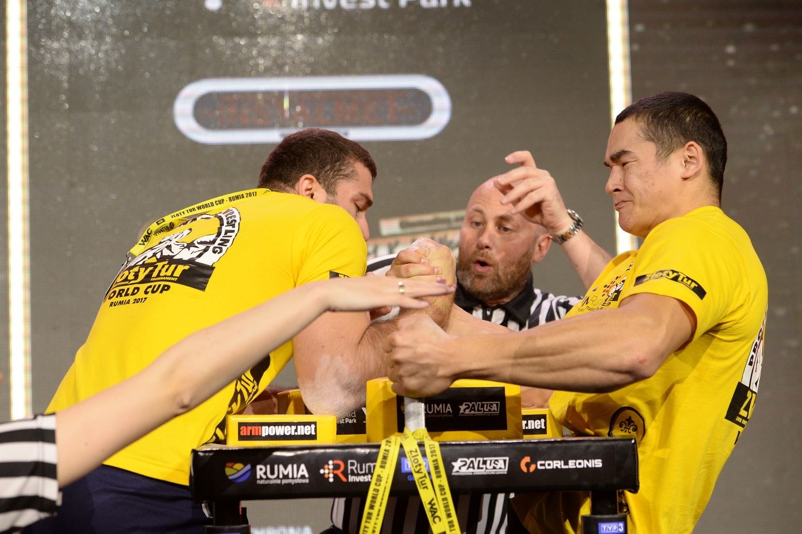 Zloty Tur 2017 Right Hand Eliminations