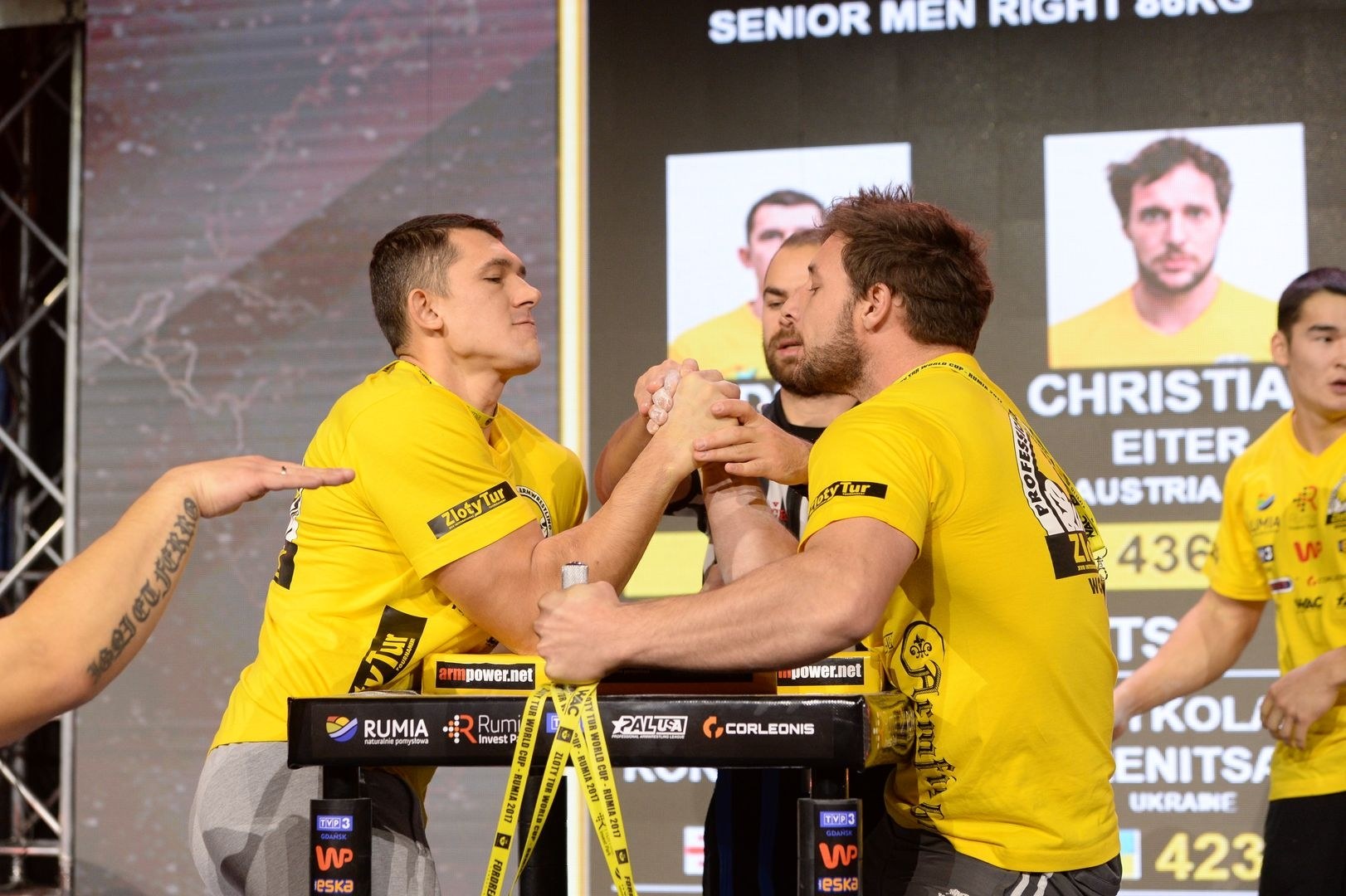 Zloty Tur 2017 Right Hand Eliminations