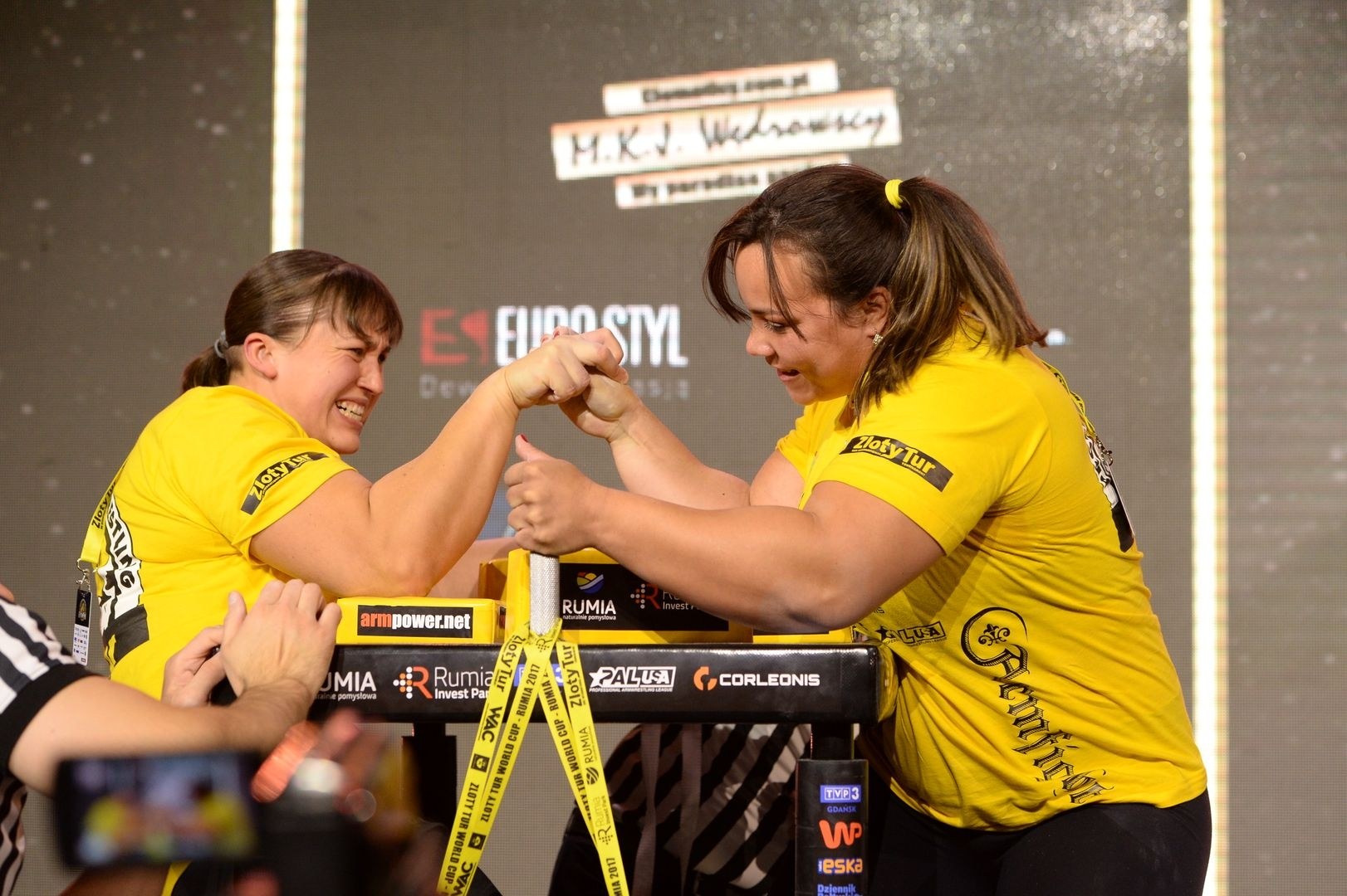 Zloty Tur 2017 Right Hand Eliminations