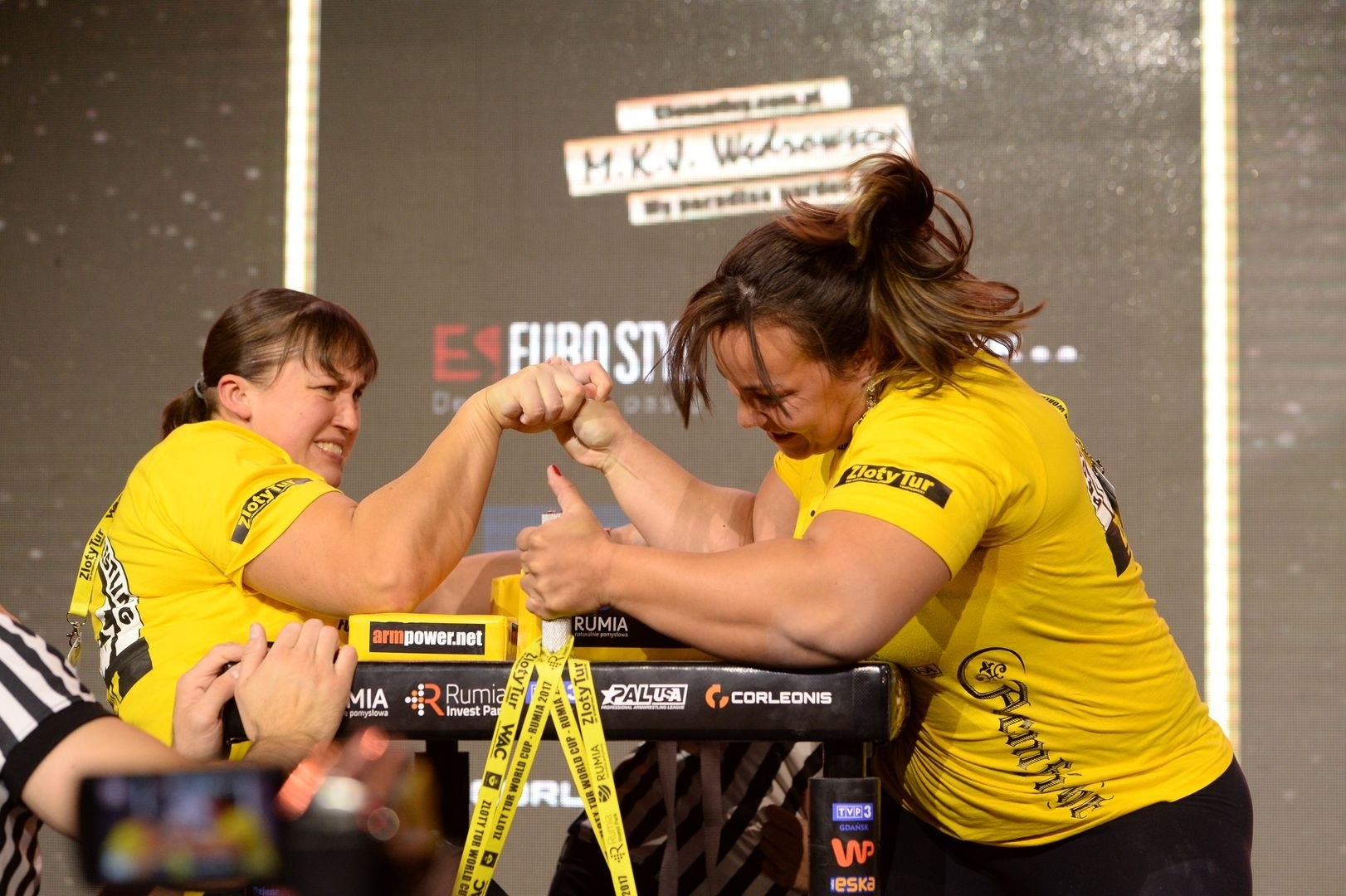 Zloty Tur 2017 Right Hand Eliminations