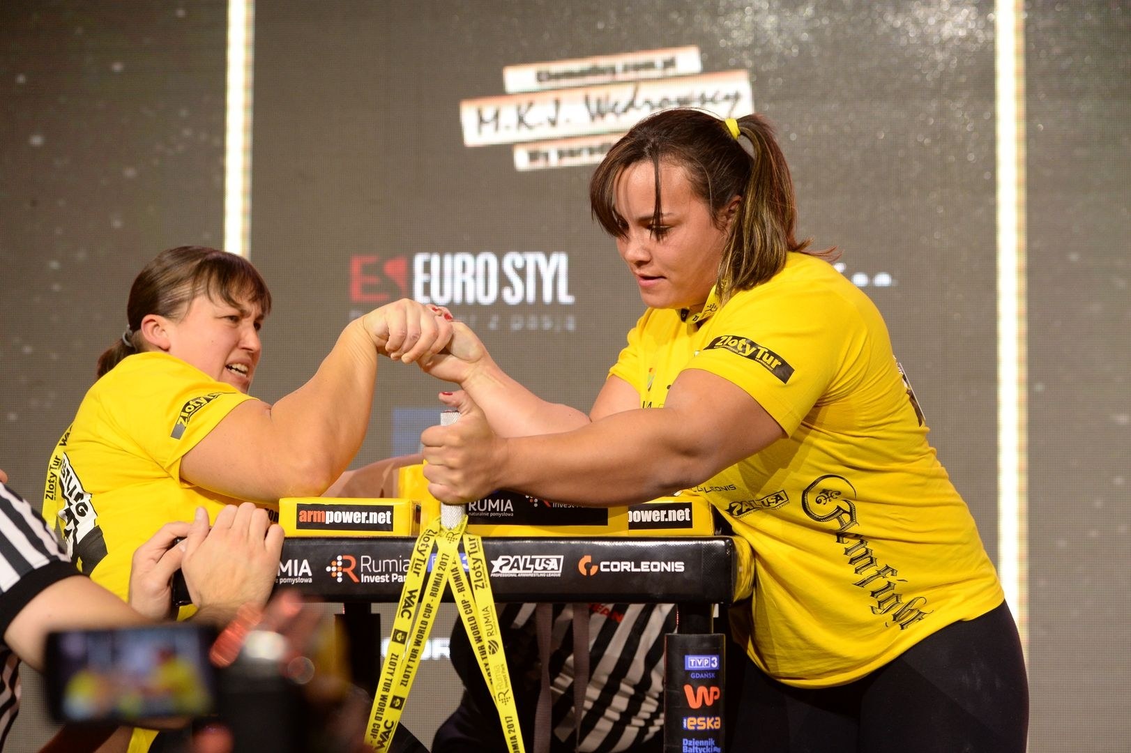 Zloty Tur 2017 Right Hand Eliminations