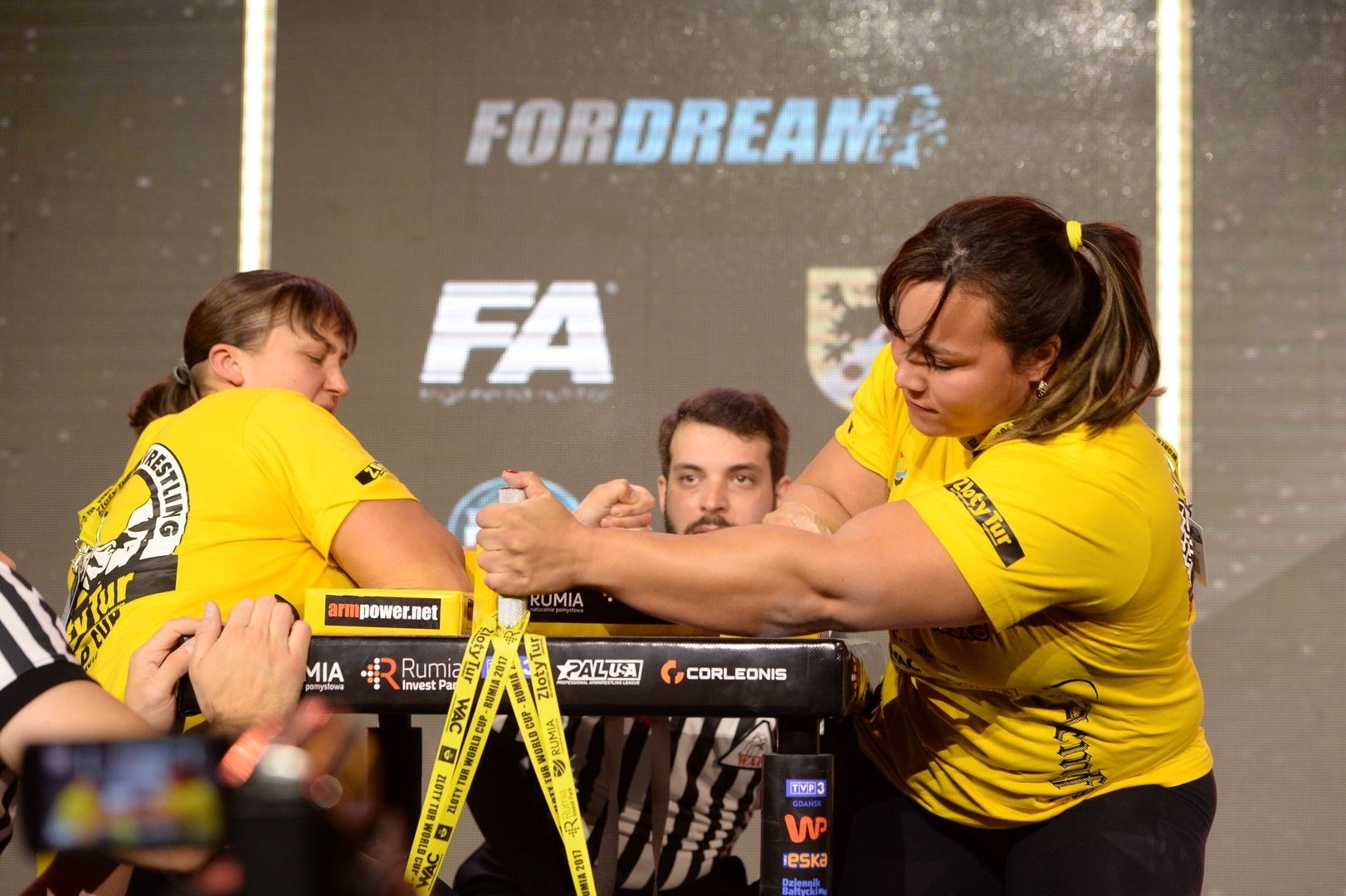 Zloty Tur 2017 Right Hand Eliminations