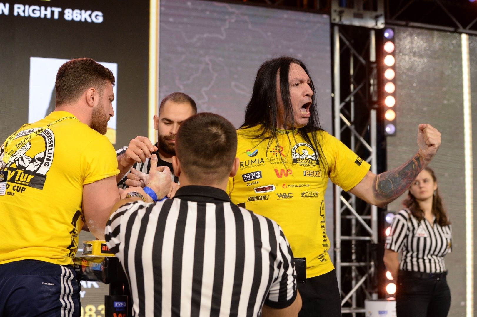 Zloty Tur 2017 Right Hand Eliminations