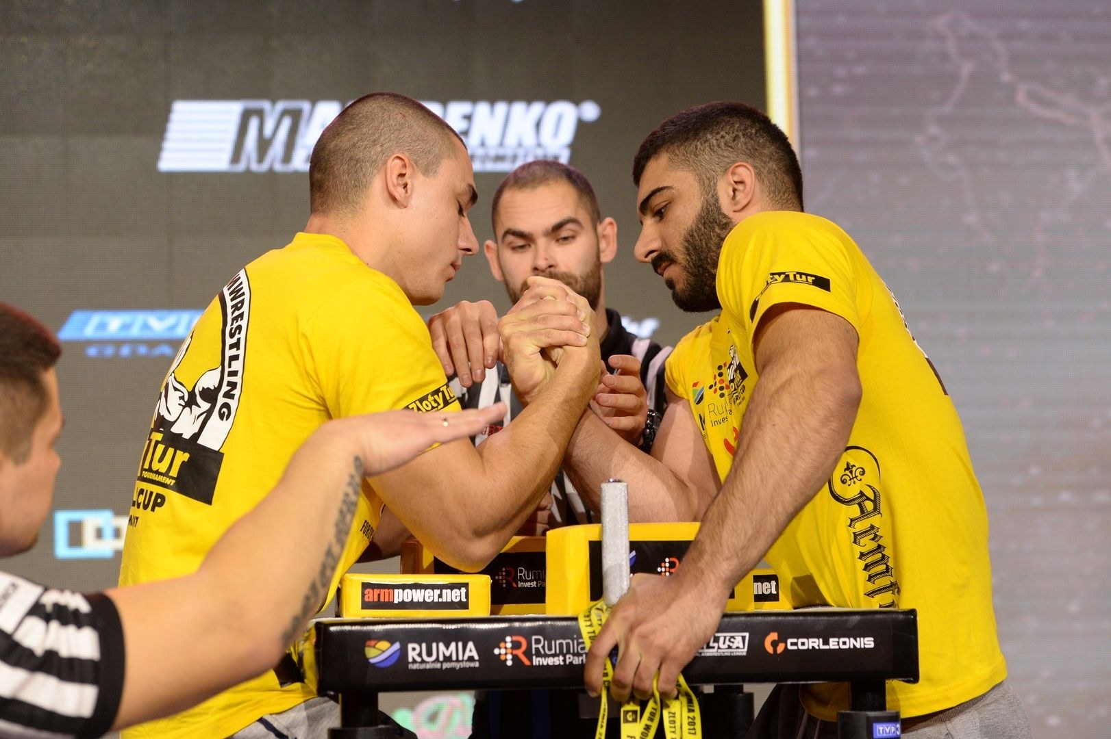 Zloty Tur 2017 Right Hand Eliminations