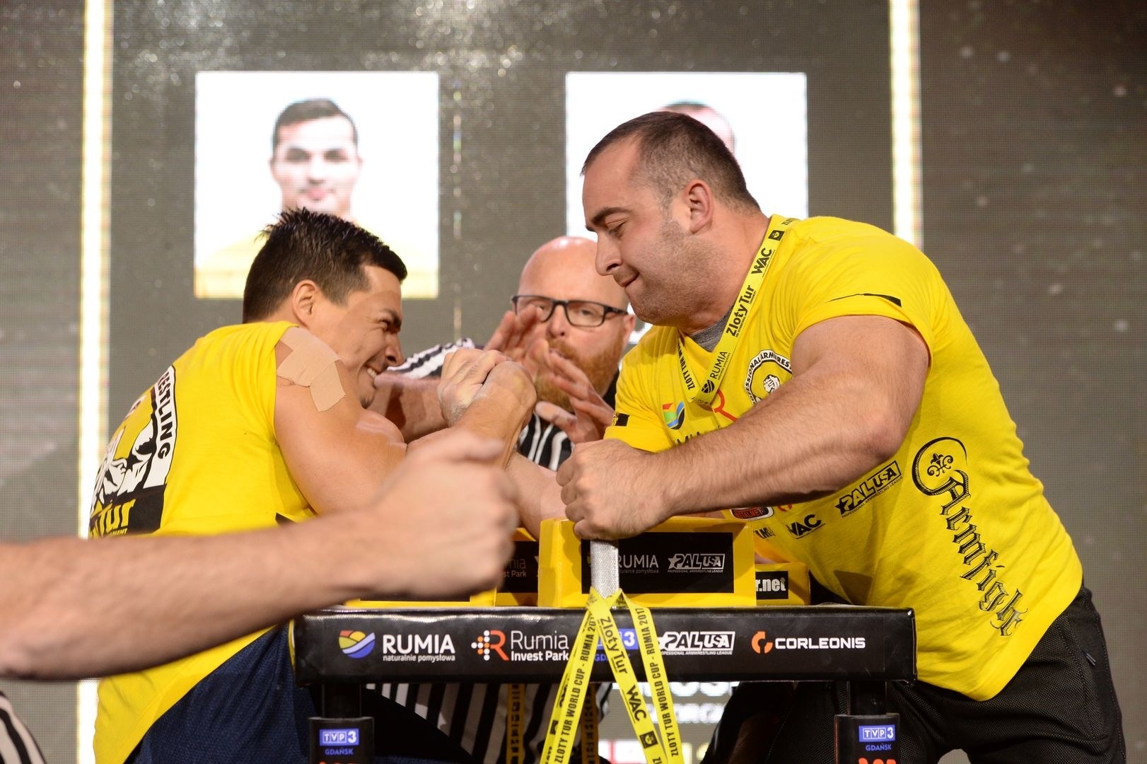 Zloty Tur 2017 Right Hand Eliminations