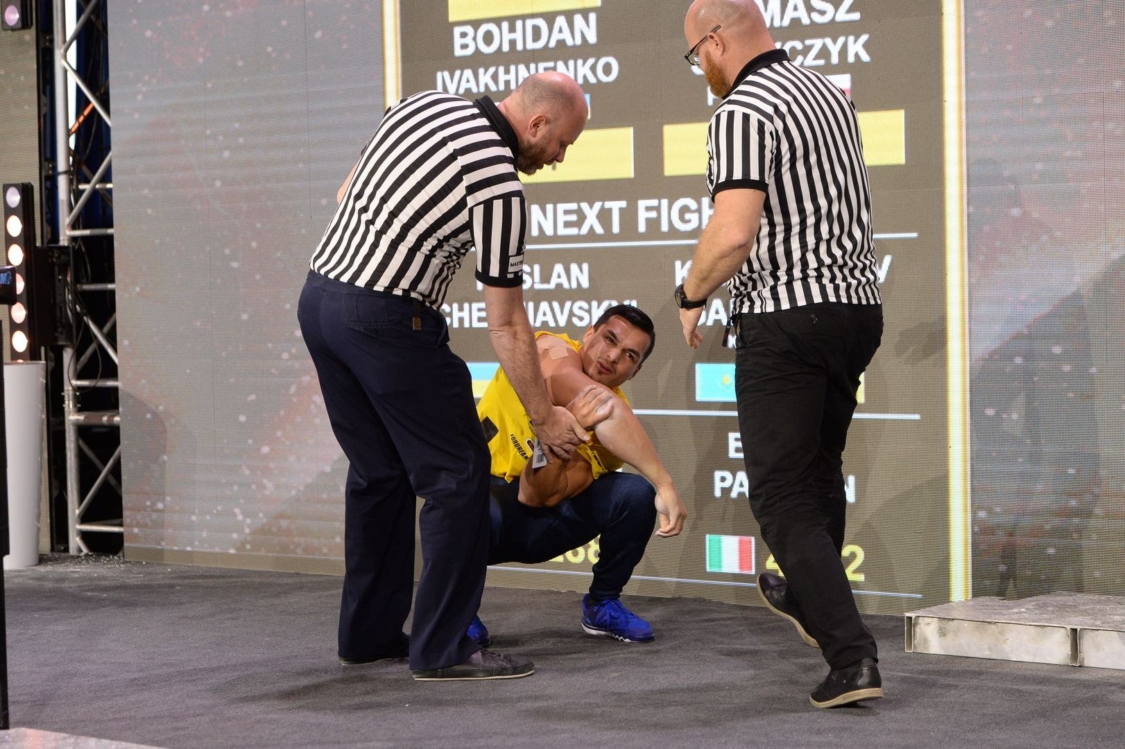 Zloty Tur 2017 Right Hand Eliminations