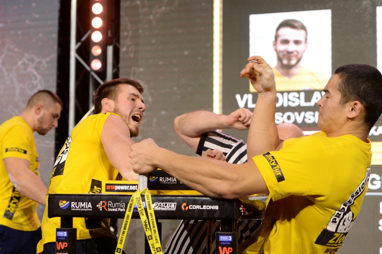 Zloty Tur 2017 Right Hand Eliminations