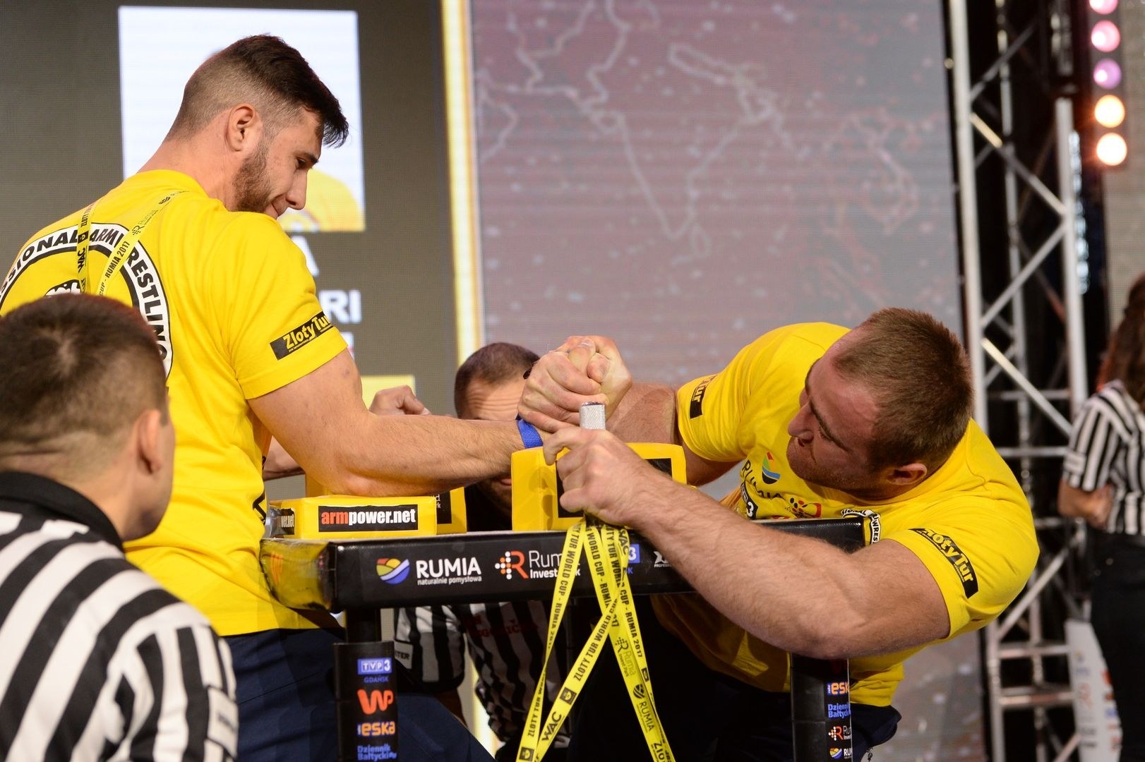 Zloty Tur 2017 Right Hand Eliminations