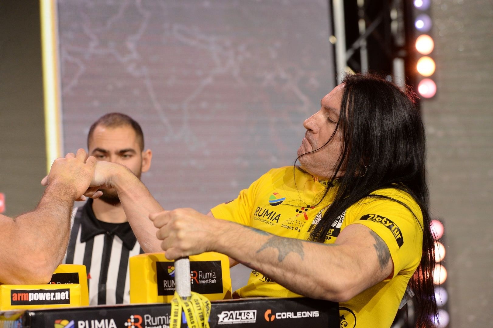 Zloty Tur 2017 Right Hand Eliminations