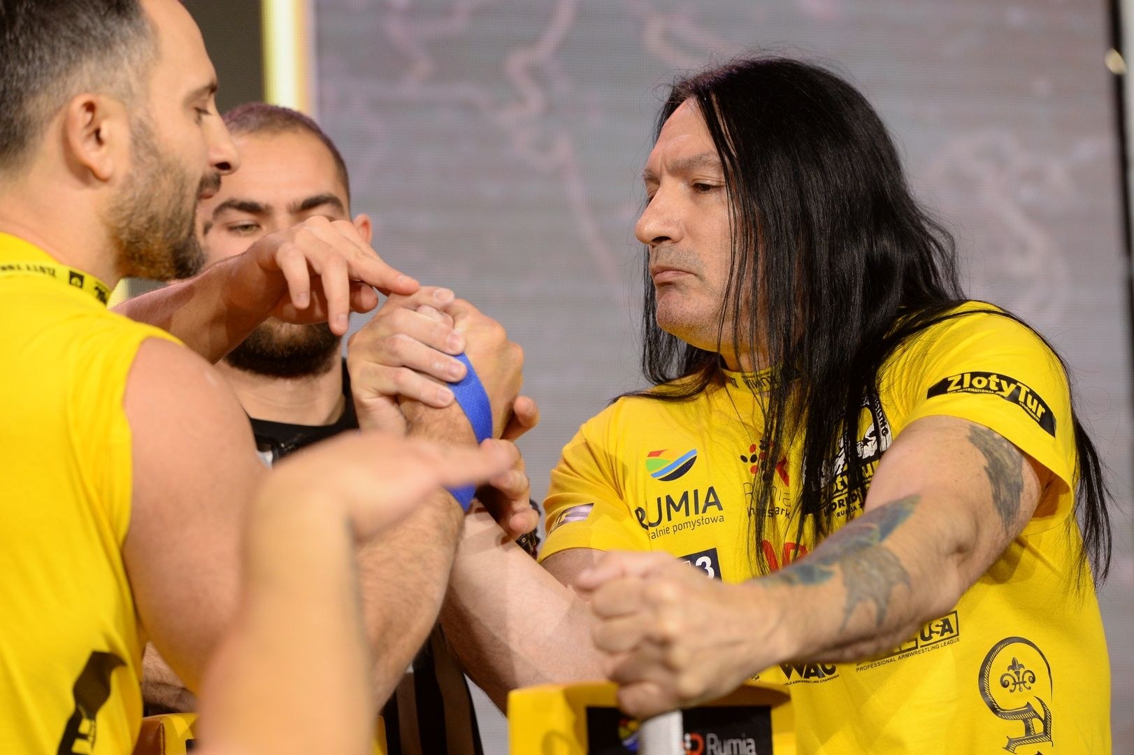 Zloty Tur 2017 Right Hand Eliminations