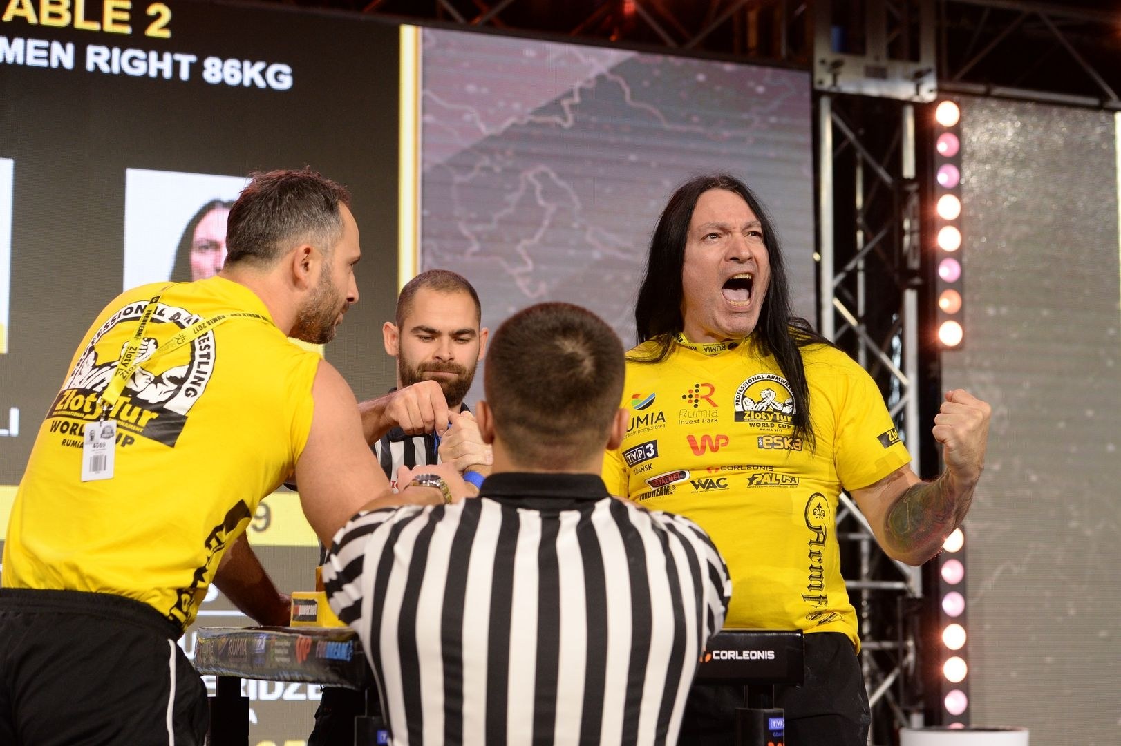 Zloty Tur 2017 Right Hand Eliminations