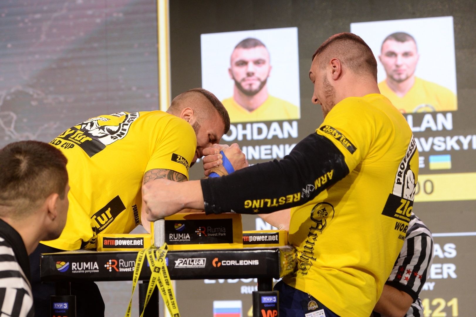 Zloty Tur 2017 Right Hand Eliminations