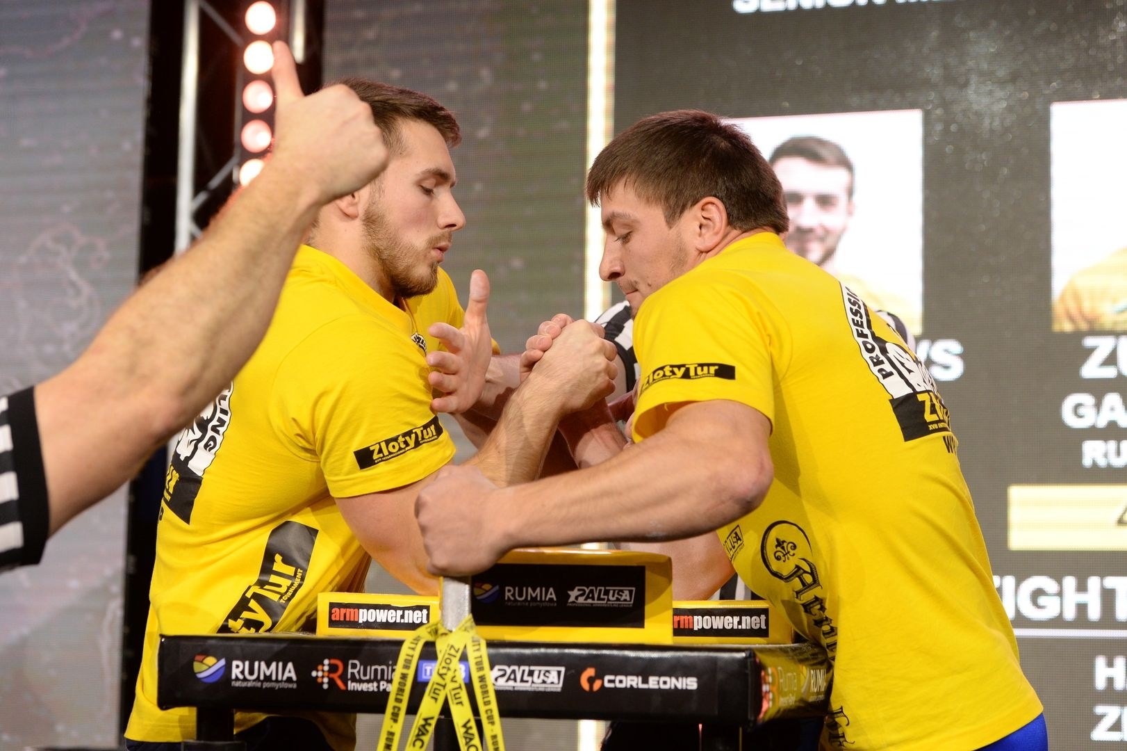 Zloty Tur 2017 Right Hand Eliminations