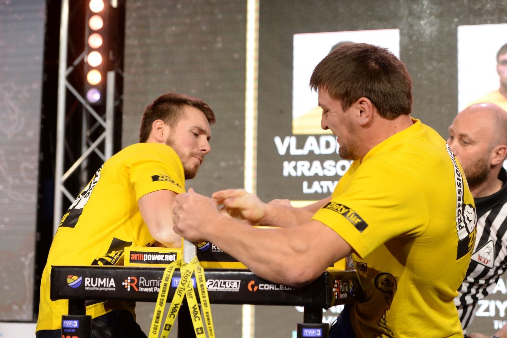 Zloty Tur 2017 Right Hand Eliminations