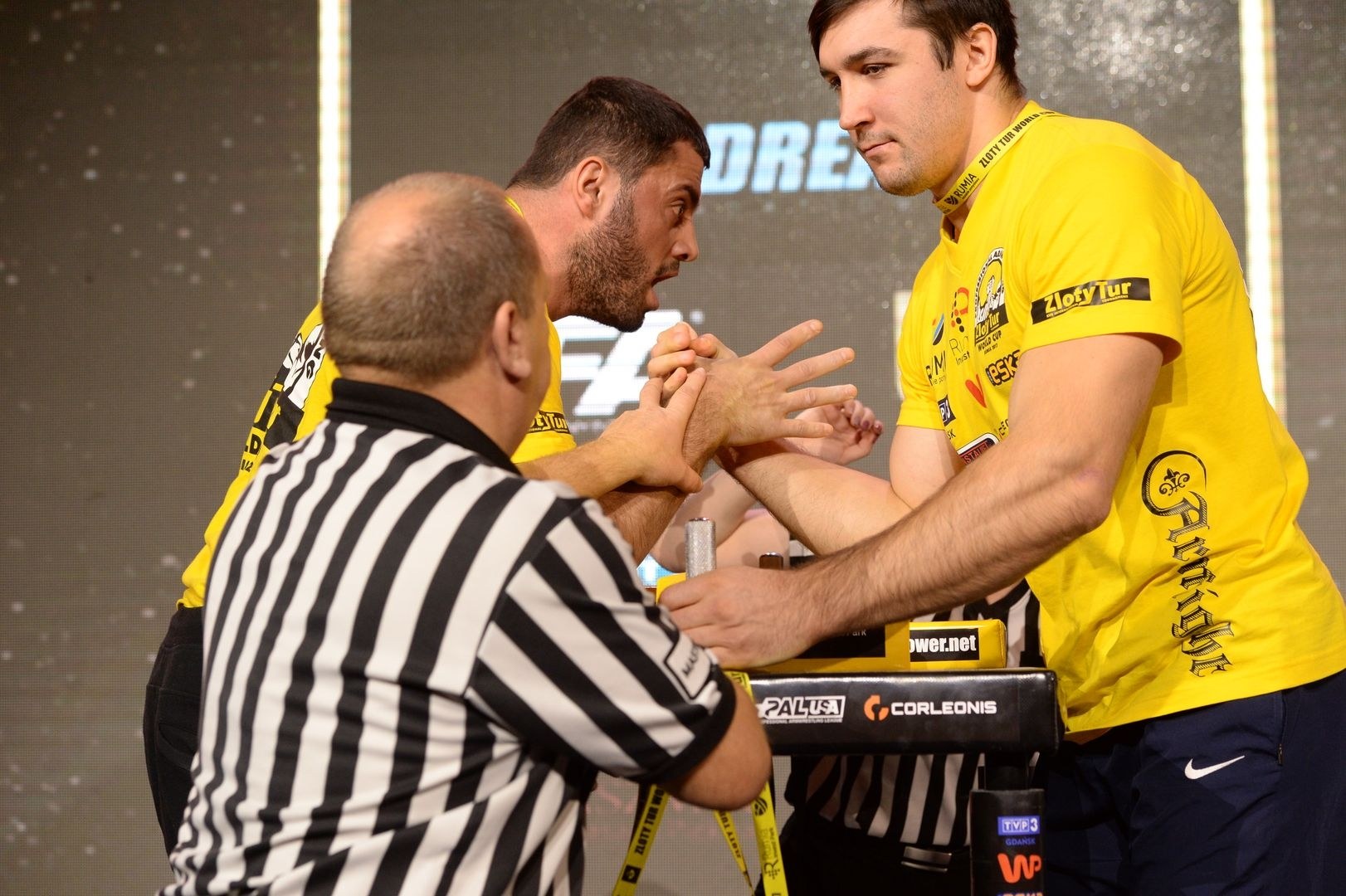 Zloty Tur 2017 Right Hand Eliminations