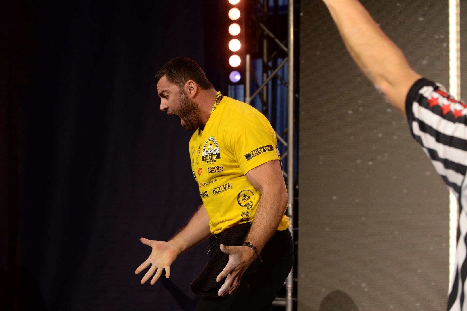 Zloty Tur 2017 Right Hand Eliminations