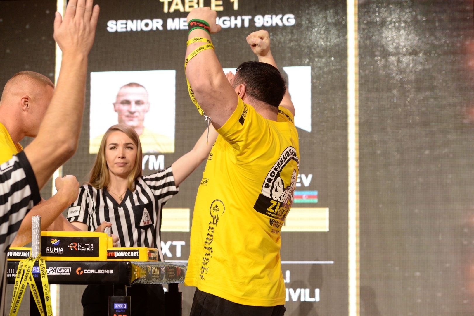 Zloty Tur 2017 Right Hand Eliminations