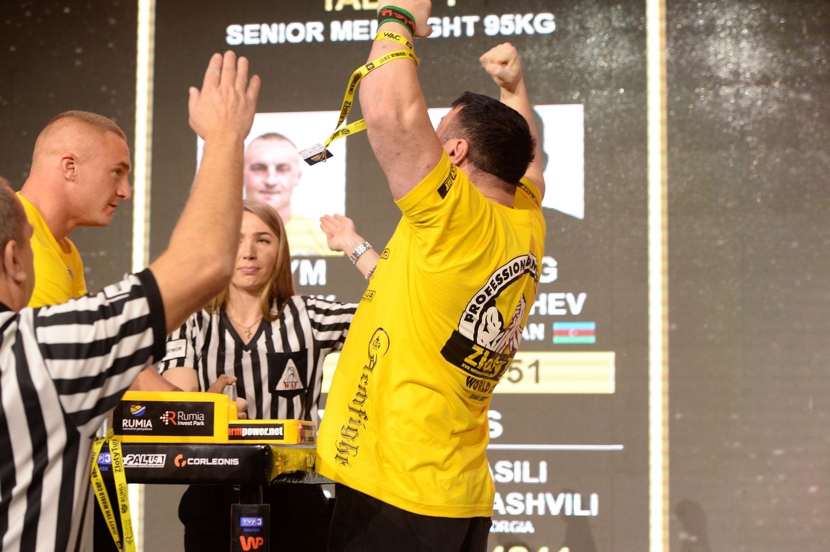 Zloty Tur 2017 Right Hand Eliminations