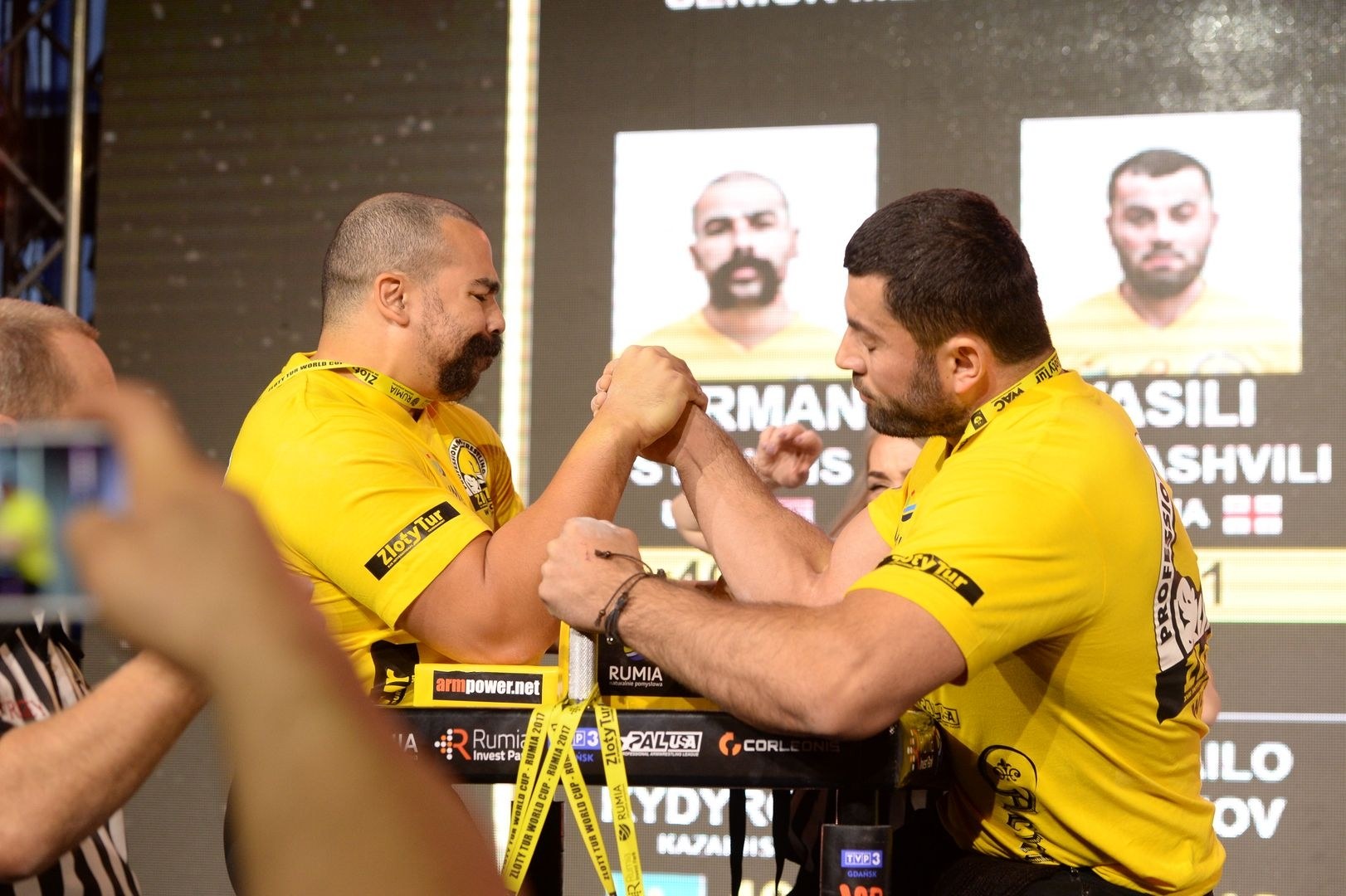 Zloty Tur 2017 Right Hand Eliminations