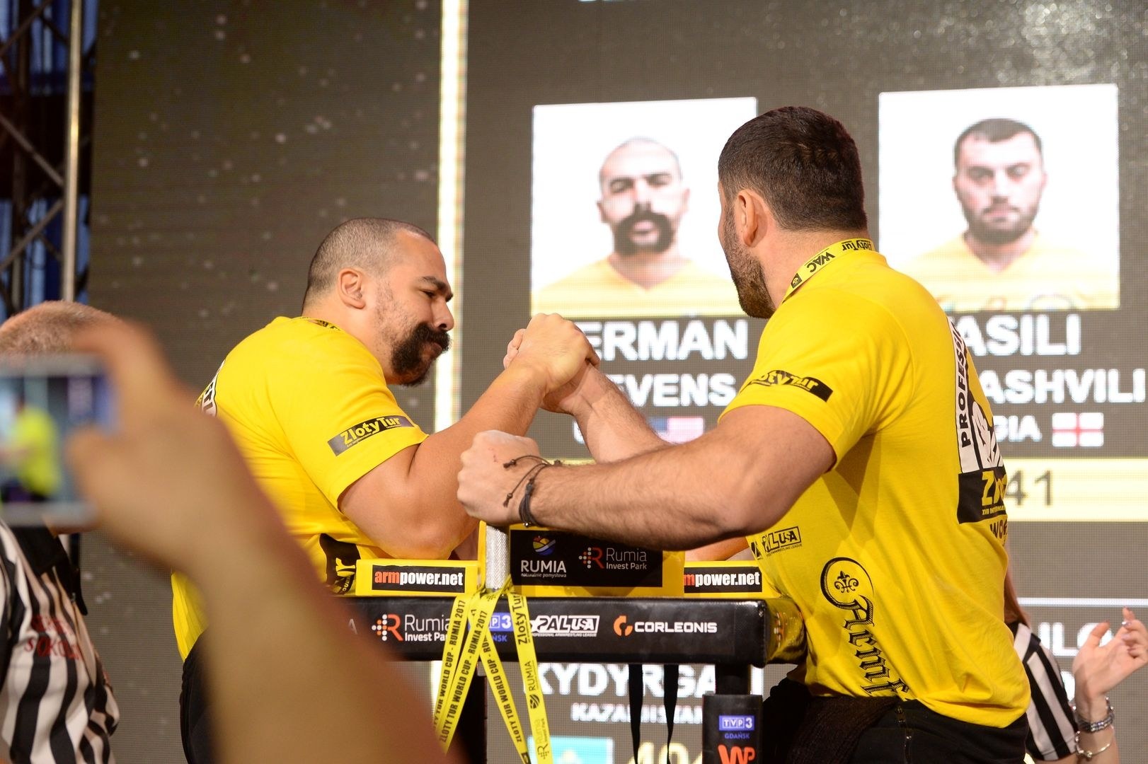 Zloty Tur 2017 Right Hand Eliminations