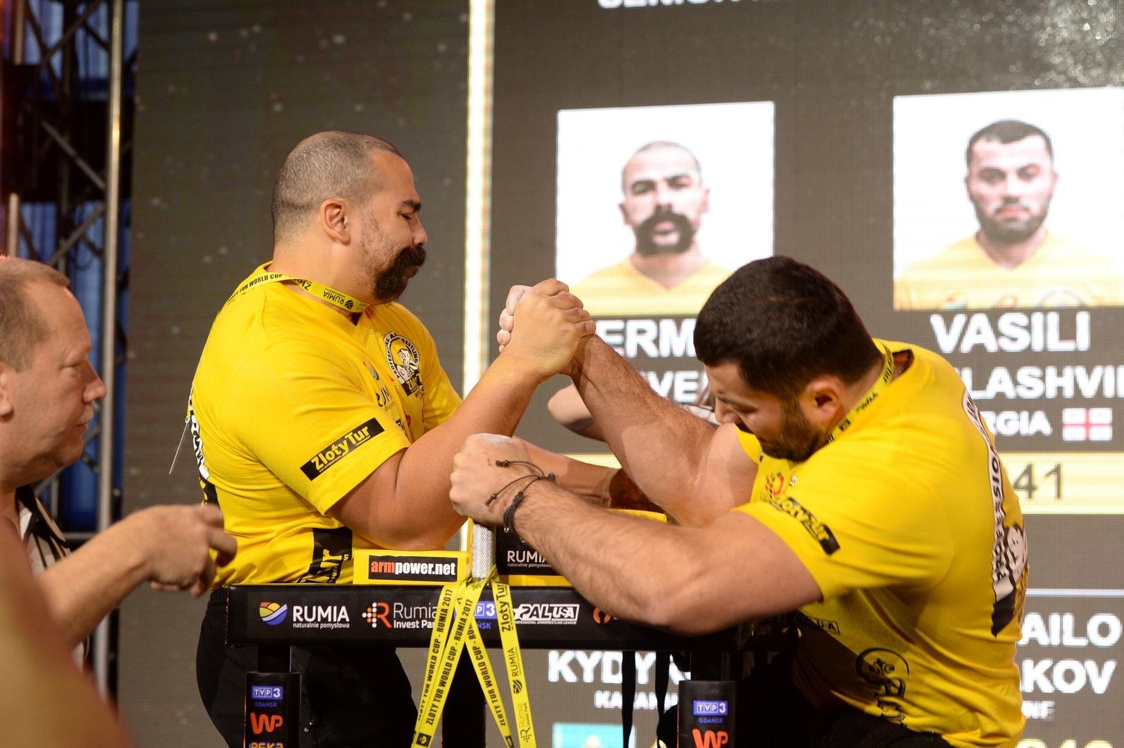 Zloty Tur 2017 Right Hand Eliminations