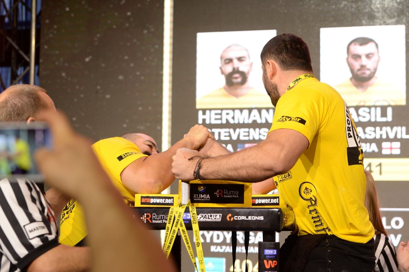 Zloty Tur 2017 Right Hand Eliminations