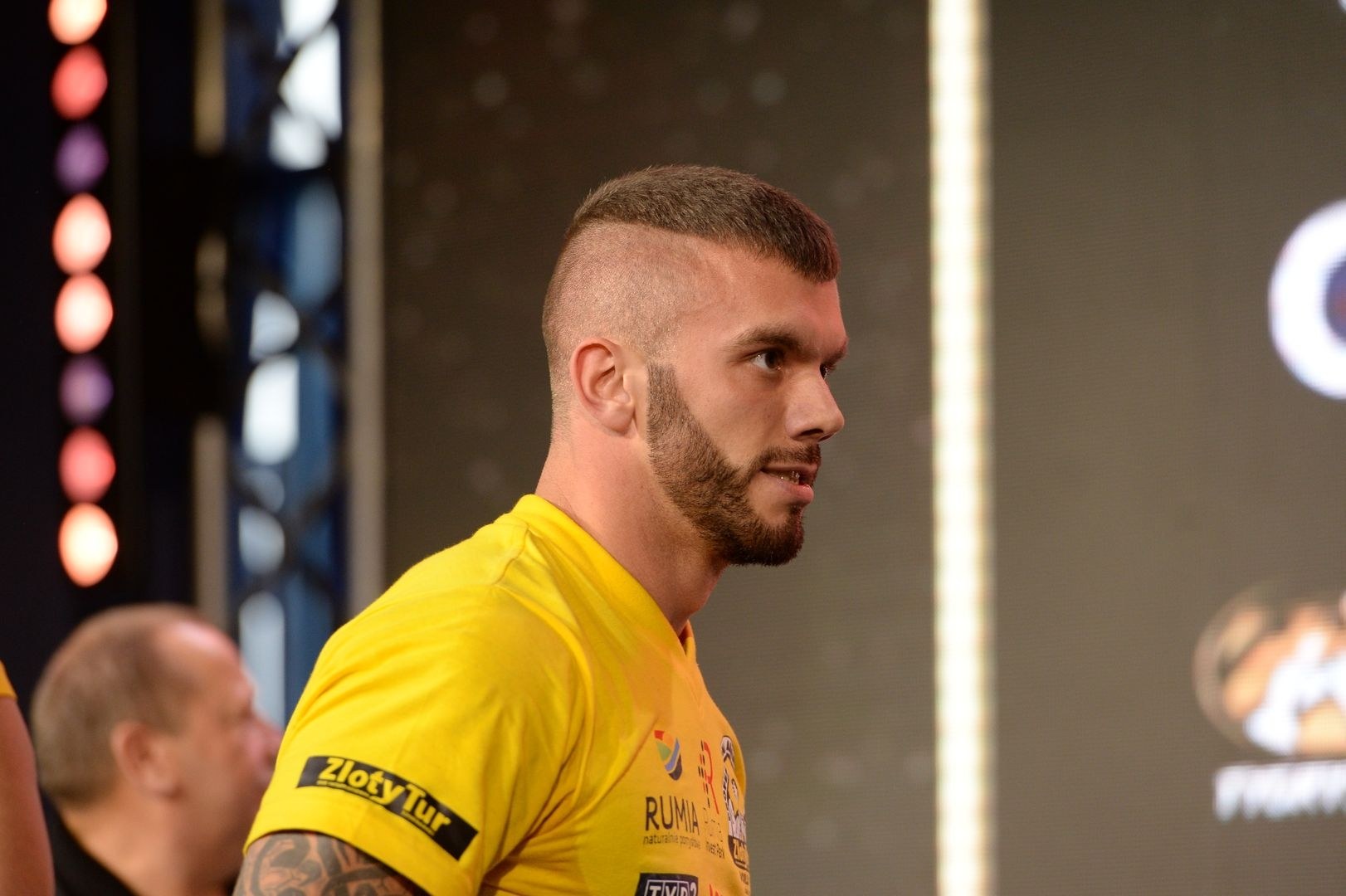 Zloty Tur 2017 Right Hand Eliminations