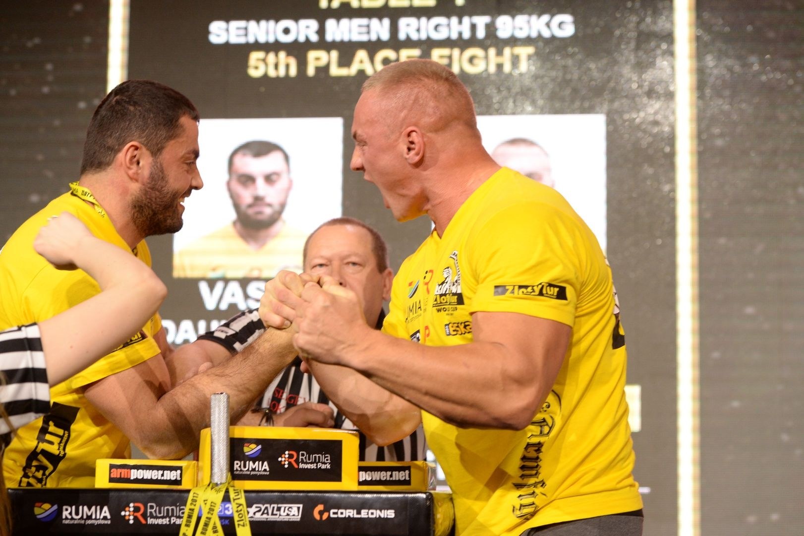 Zloty Tur 2017 Right Hand Eliminations