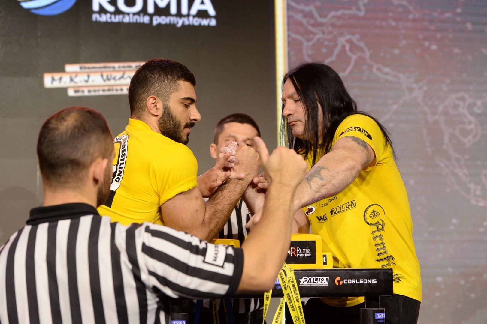 Zloty Tur 2017 Right Hand Eliminations