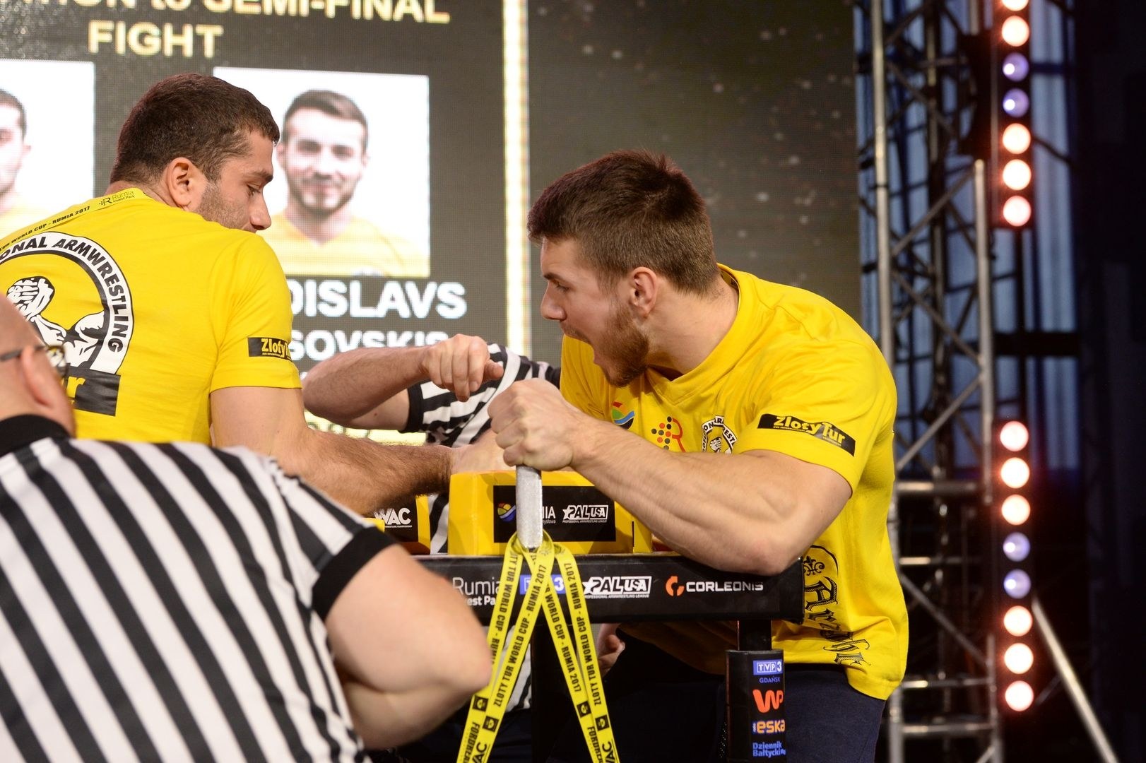 Zloty Tur 2017 Right Hand Eliminations