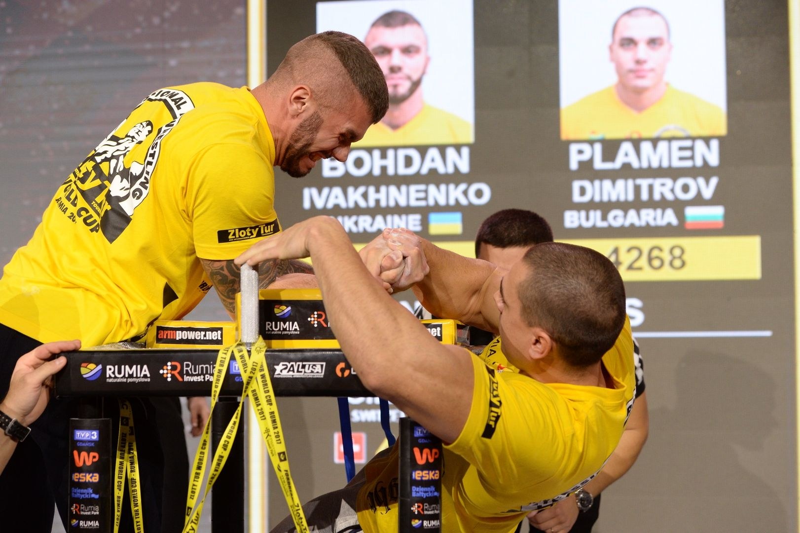 Zloty Tur 2017 Right Hand Eliminations