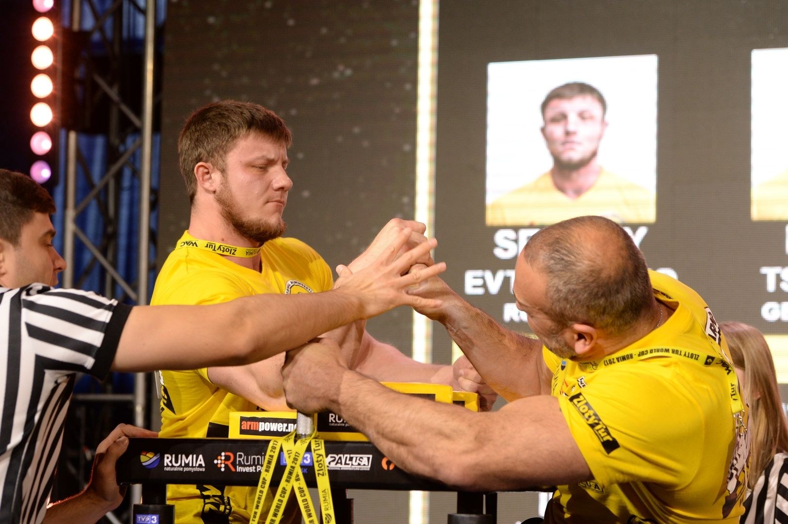 Zloty Tur 2017 Right Hand Eliminations